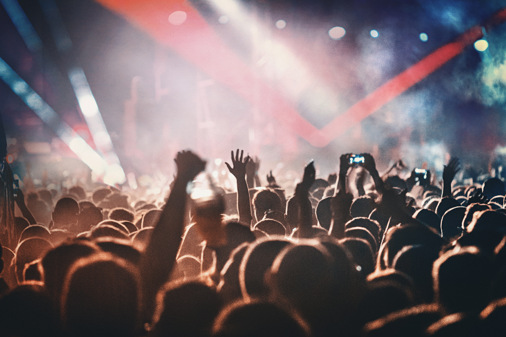 Conciertos y festivales: conoce tus derechos ante abusos y estafas